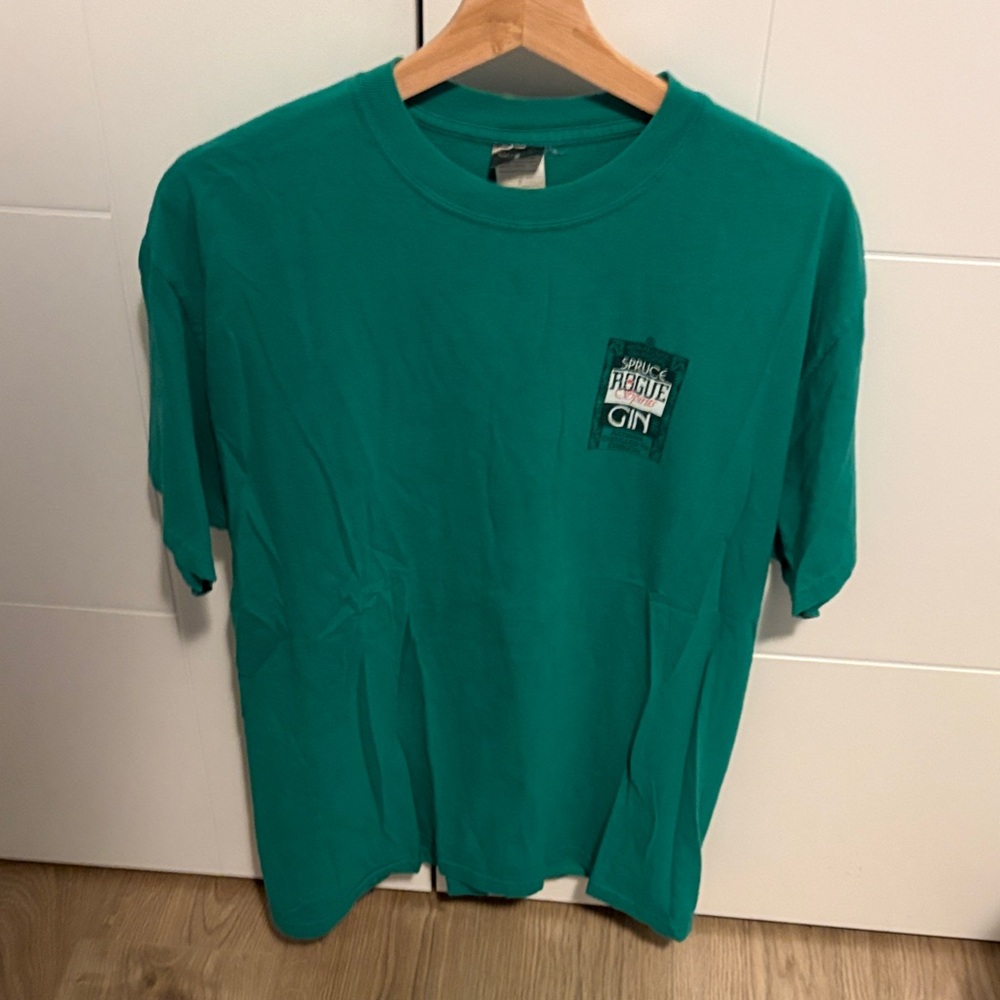 Rogue Ales & Spirits Shirt Spruce Gin Male Large